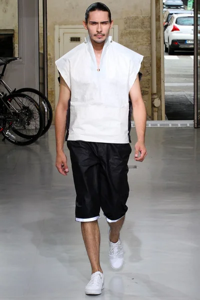 Look 39